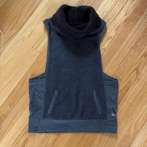 Alo yoga Sherpa lined cowl neck vest